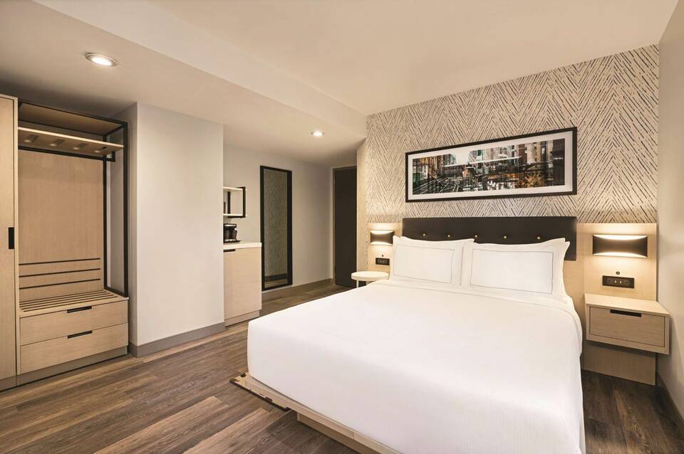 DoubleTree by Hilton New York Midtown Fifth Ave 2