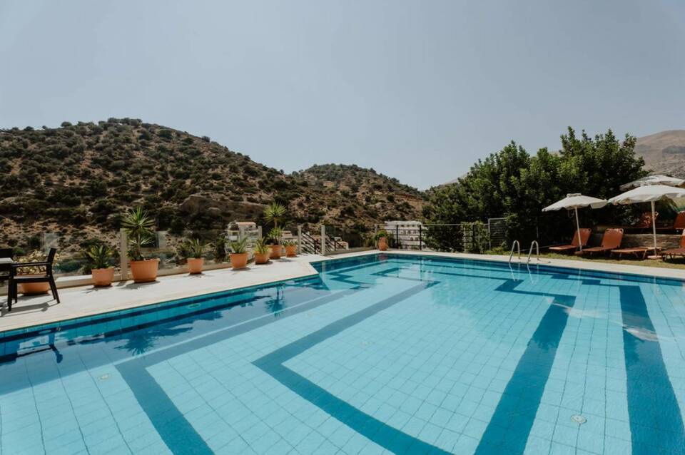 Petra Hotel 1