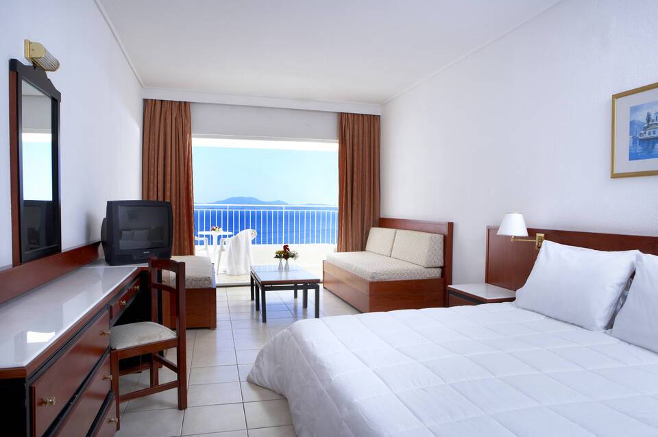 Sunshine Corfu Hotel & Spa 4
