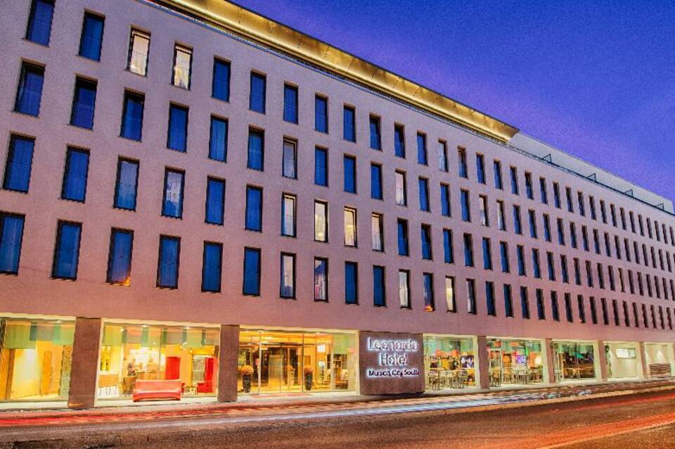 Leonardo Hotel Munich City South 1
