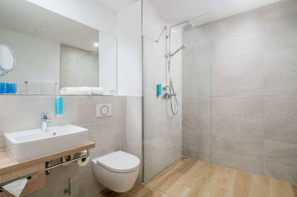 Best Western Hotel Arabellapark München 4