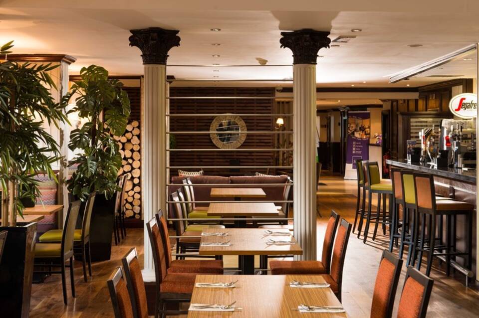 Leonardo Inn Hotel Glasgow West End 3