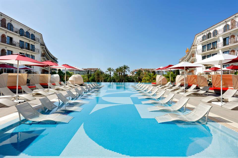 Hard Rock Hotel Marbella 3