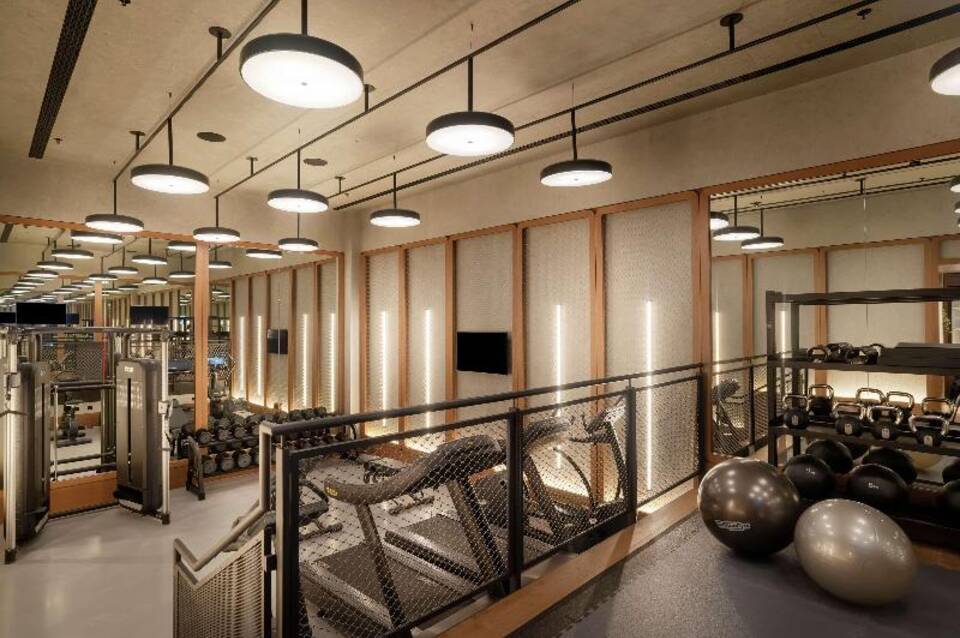 Hart Shoreditch Hotel London, Curio Collection by Hilton 2
