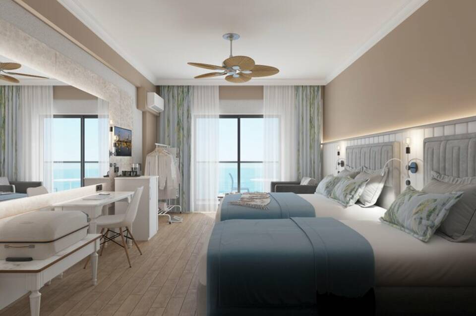 Seven Seas Palmeras Bay 3