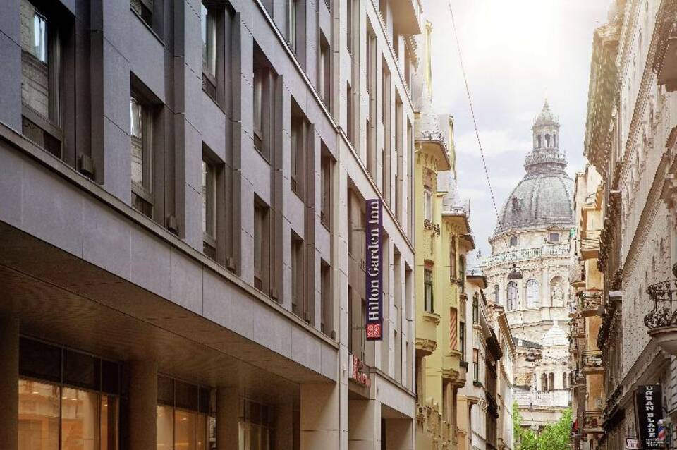 Hilton Garden Inn Budapest City Centre 2