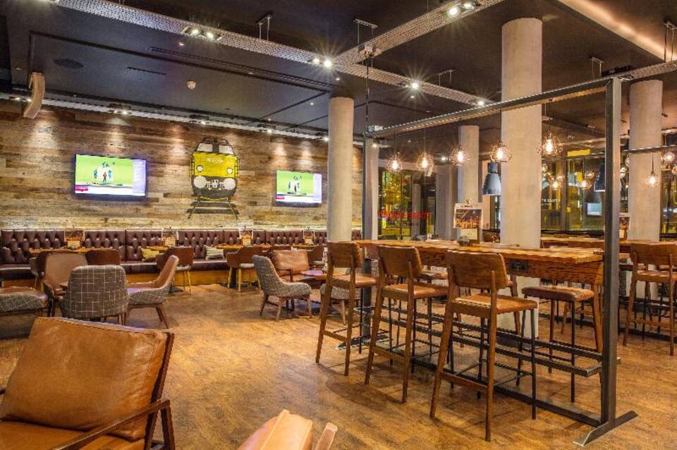 DoubleTree by Hilton Hotel Manchester - Piccadilly 4
