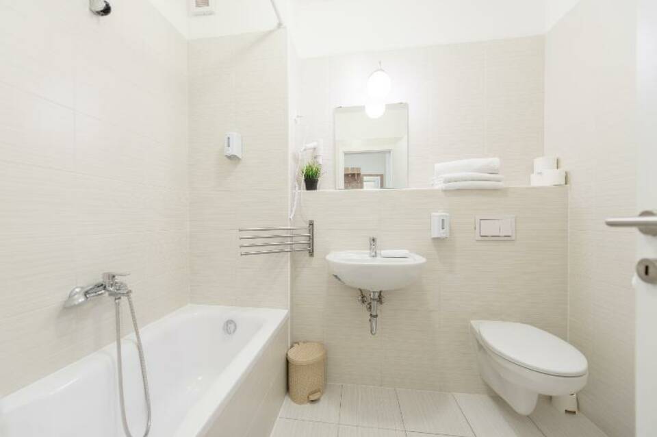 Prince Apartments 3