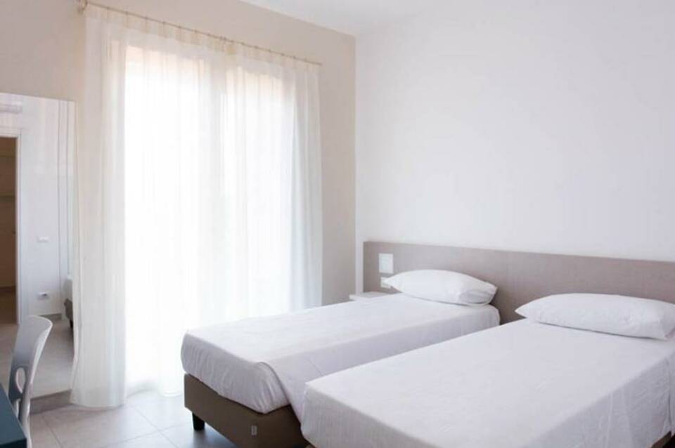 Luna Minoica Suites & Apartments 5