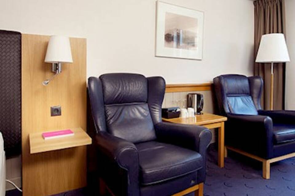 Home Hotel With 5