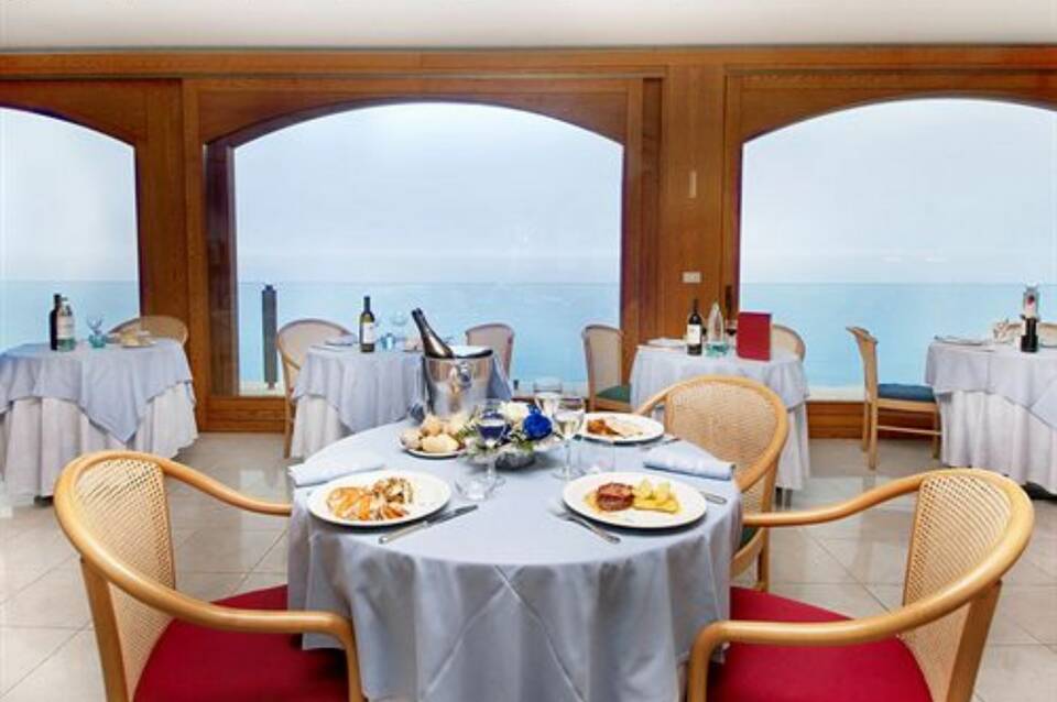 Grand Hotel Spiaggia  4