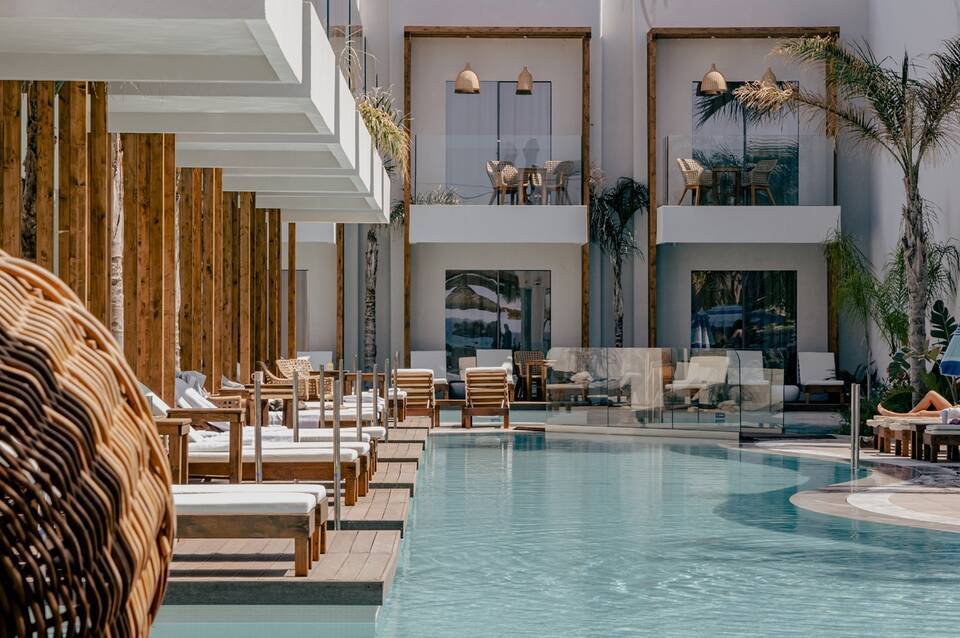 Galazio Beach Resort by Estia 5