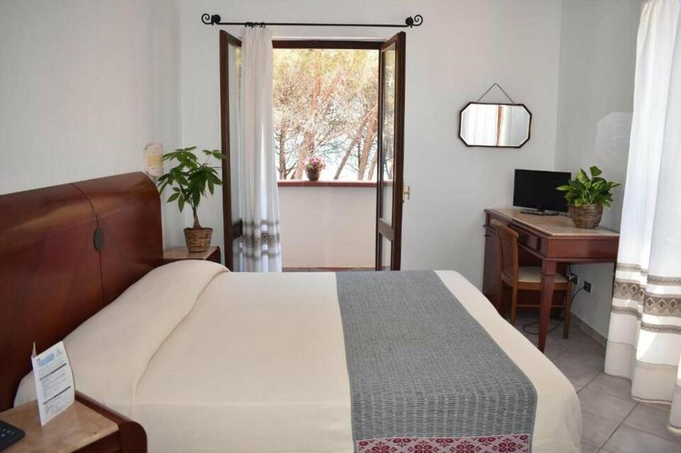 Hotel La Torre di Barisardo 4