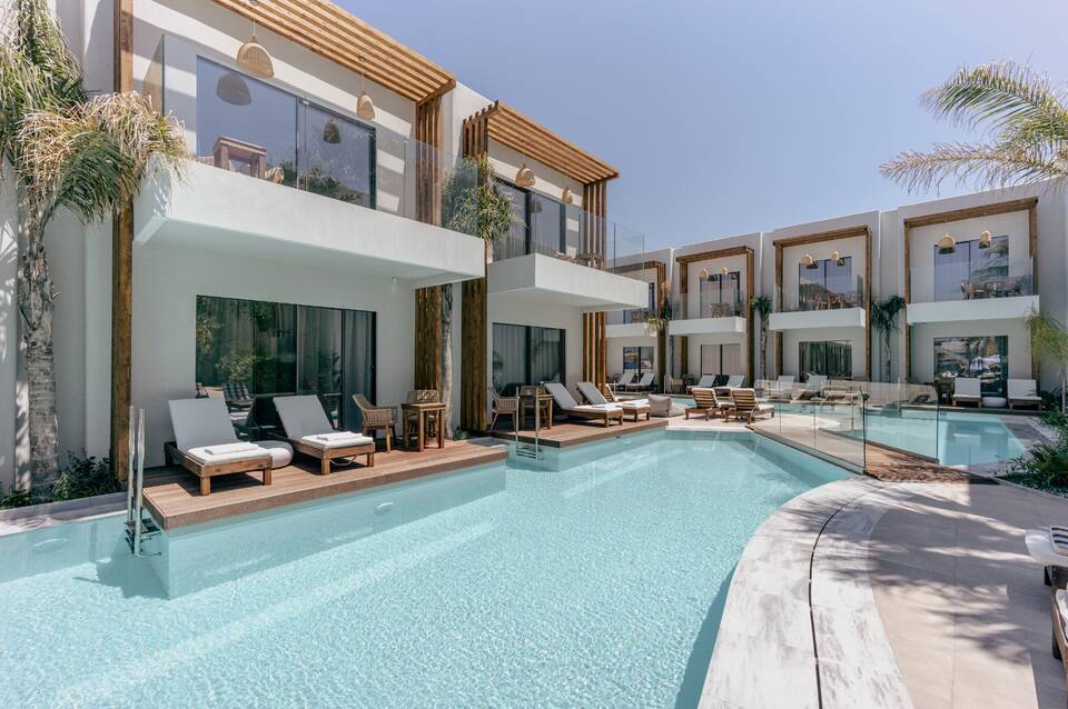 Galazio Beach Resort by Estia 2