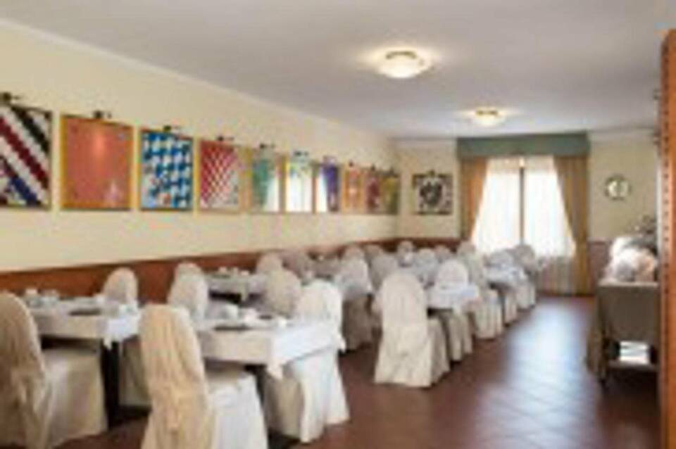 Hotel Athena 4