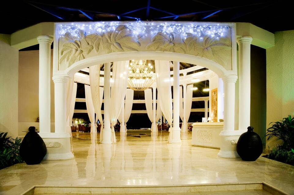 Cofresi Palm Beach & Spa Resort 2