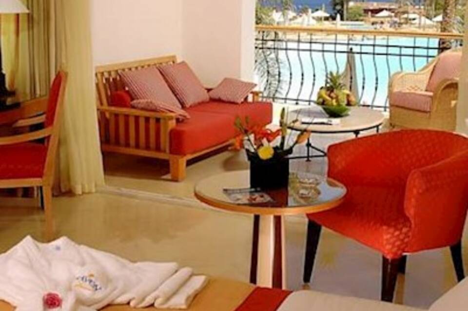 Savoy Hotel 4