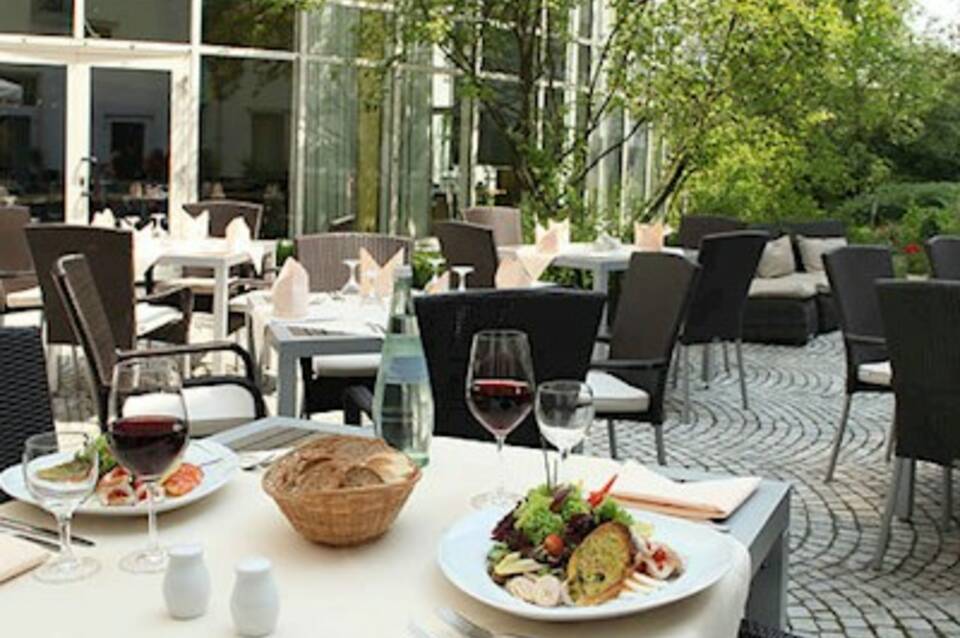 Wyndham Hannover Atrium 3
