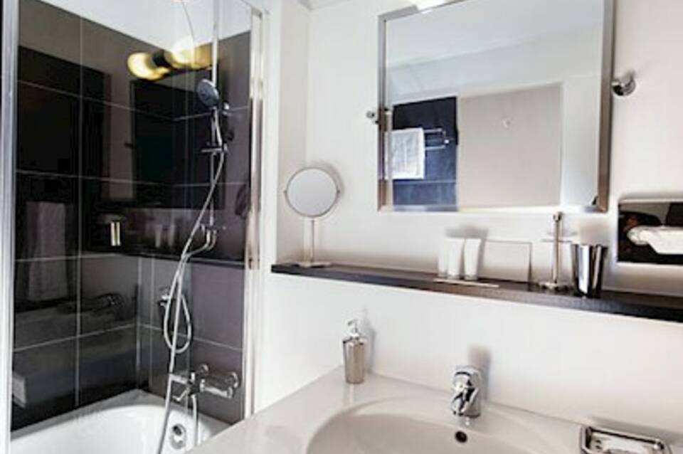 Wyndham Hannover Atrium 4