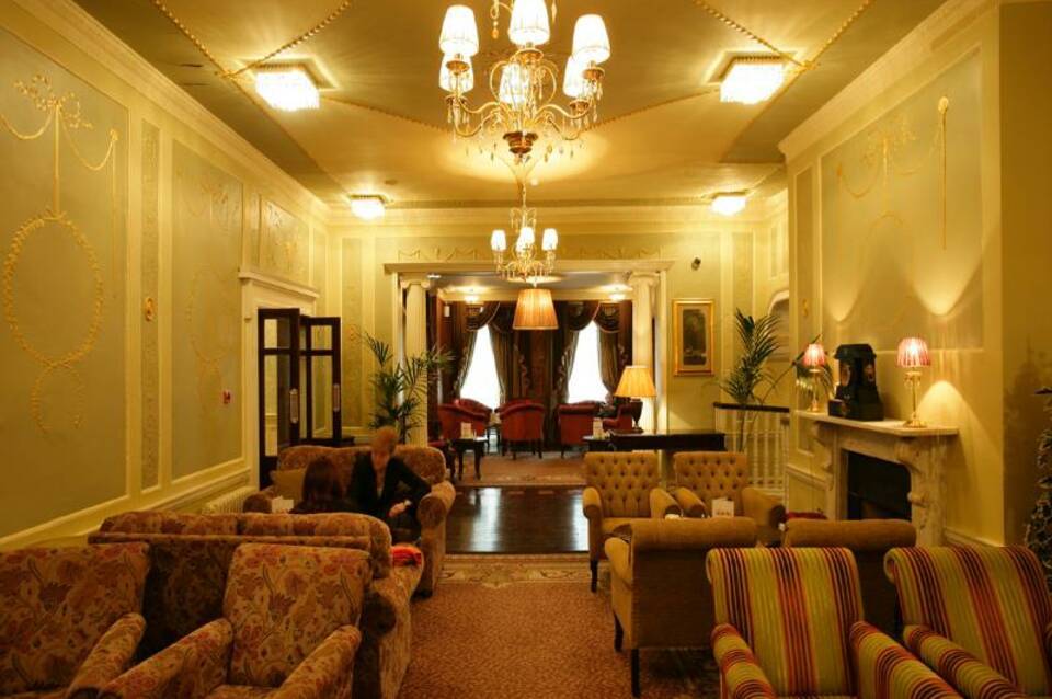 Buswells Hotel 5