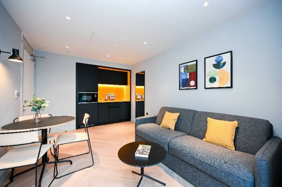 Staycity Aparthotels Dublin City Quay 3