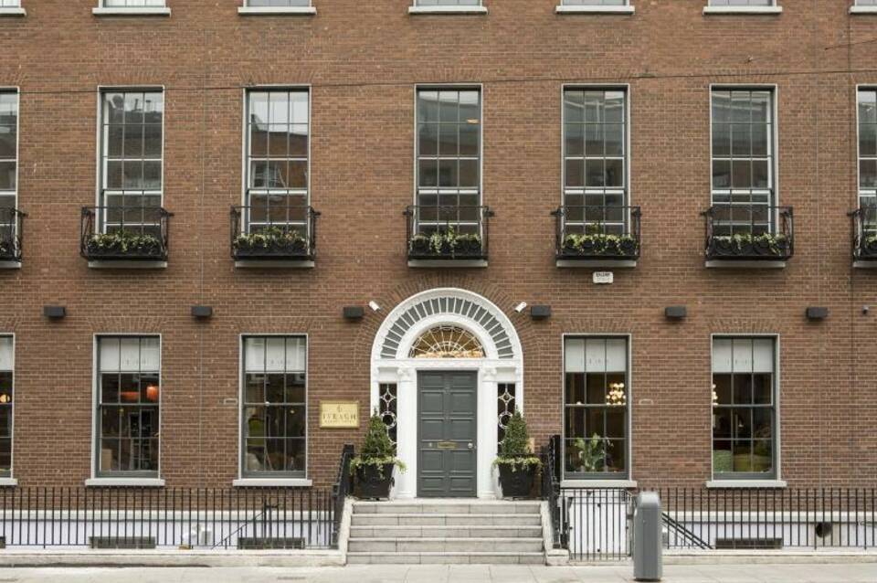 Iveagh Garden Hotel 1