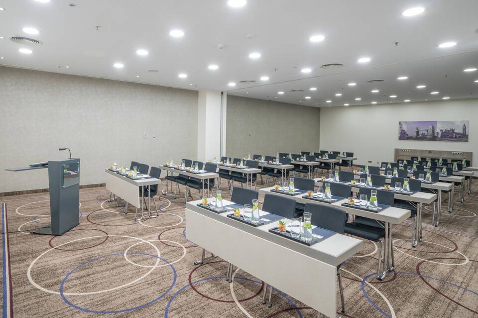 Crowne Plaza Berlin City Centre Ku’Damm 2