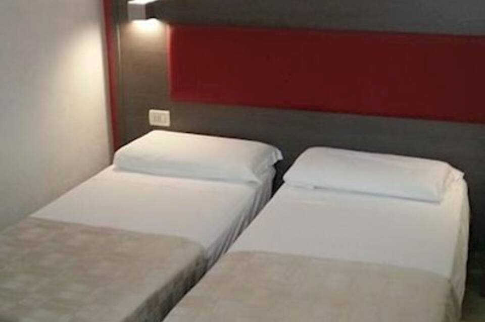 Hotel Center 1&2 2