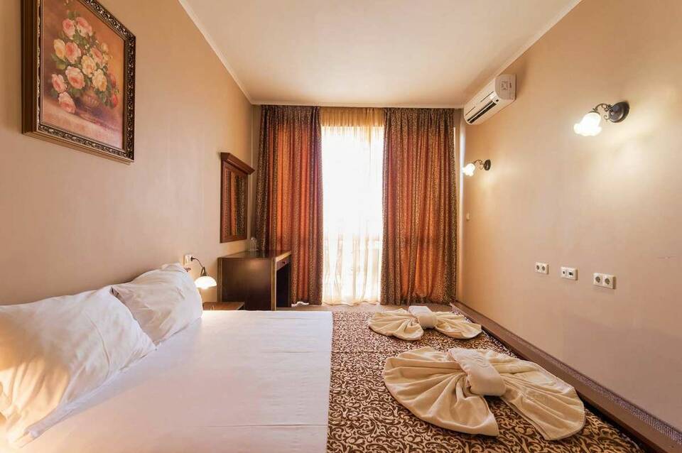 Festa Pomorie Resort 4