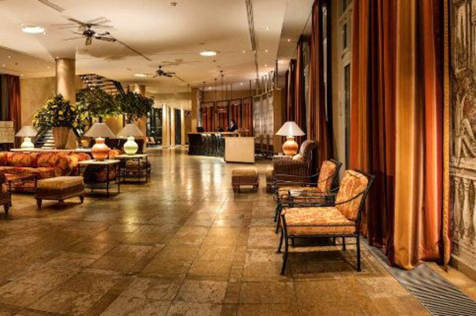 Hotel Elbflorenz Dresden 4