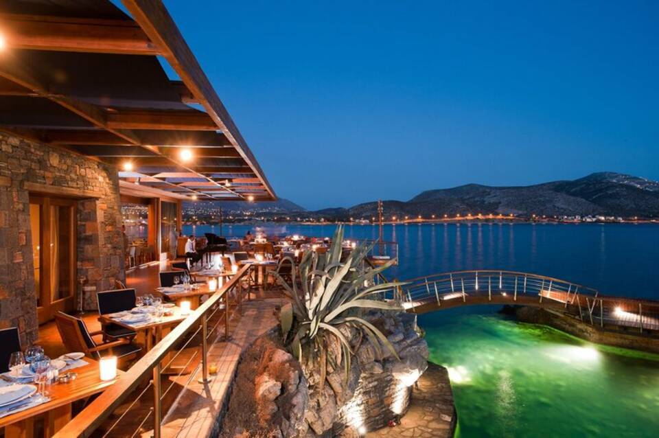 Grand Resort Lagonissi 4