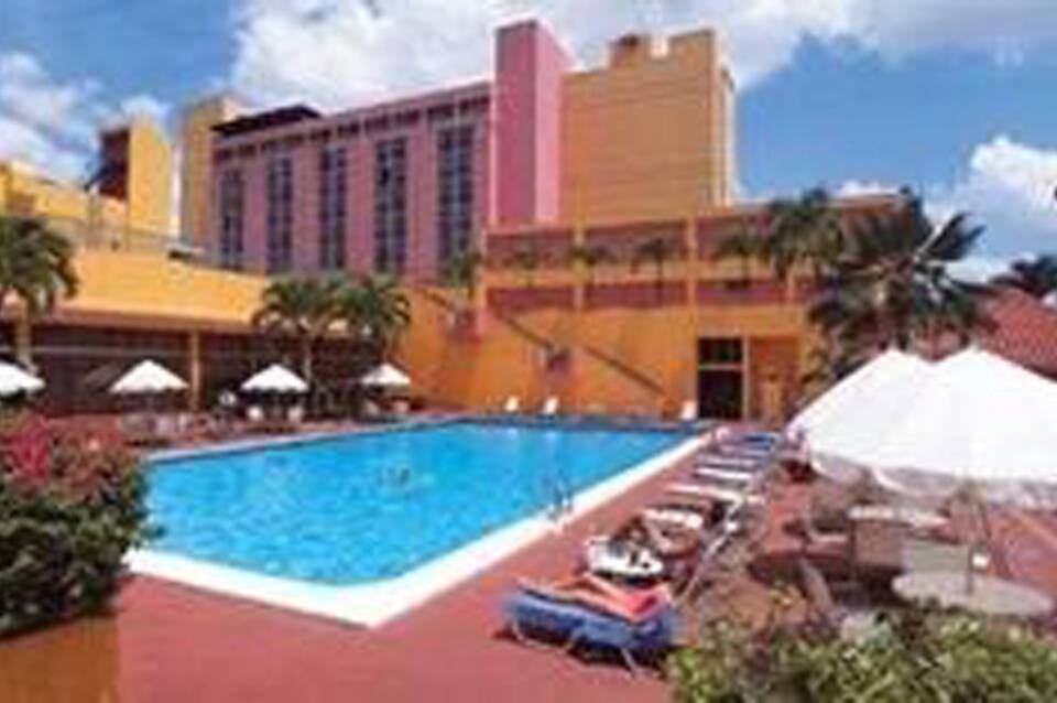 Barceló Santo Domingo 1