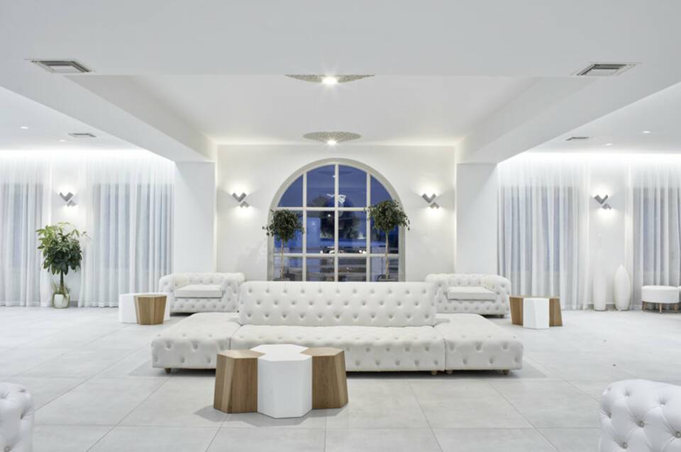 Costa Grand Resort & Spa 5
