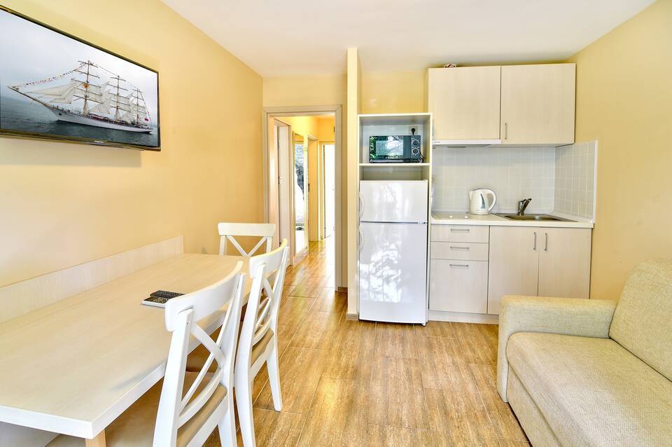 Ralitsa Aqua Club 3