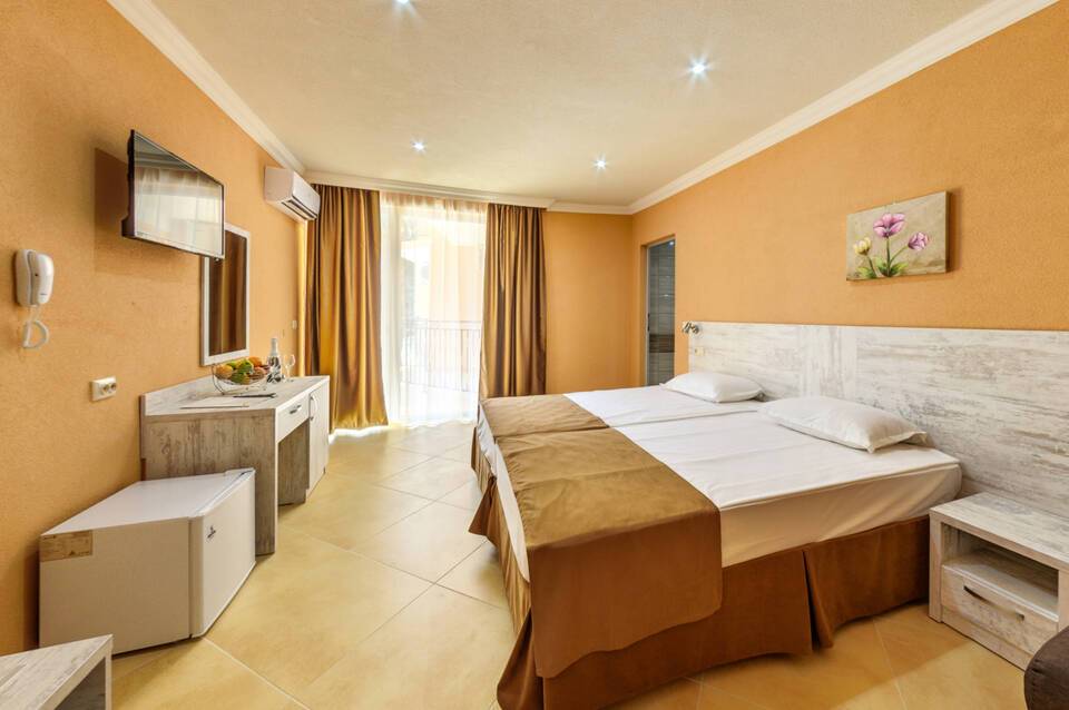 Hotel Riva Park 3