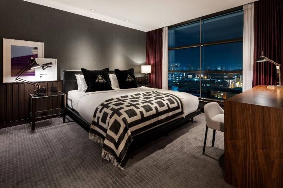 The Edwardian Manchester, a Radisson Collection Hotel 3