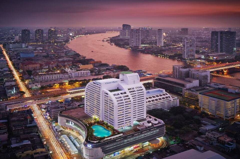 Centre Point Plus Hotel Silom 2