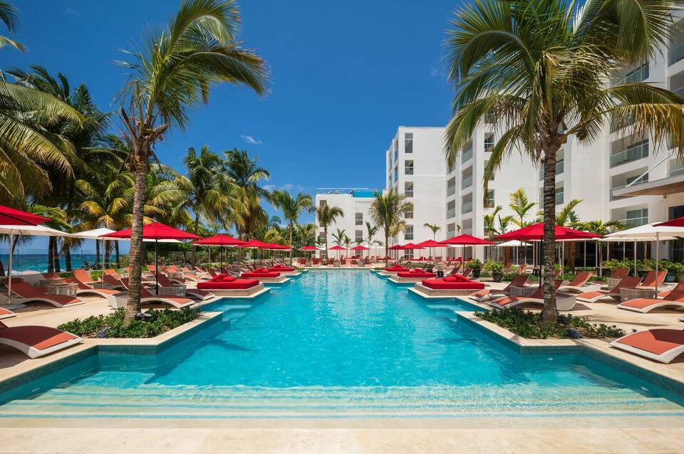 S Hotel Montego Bay 4