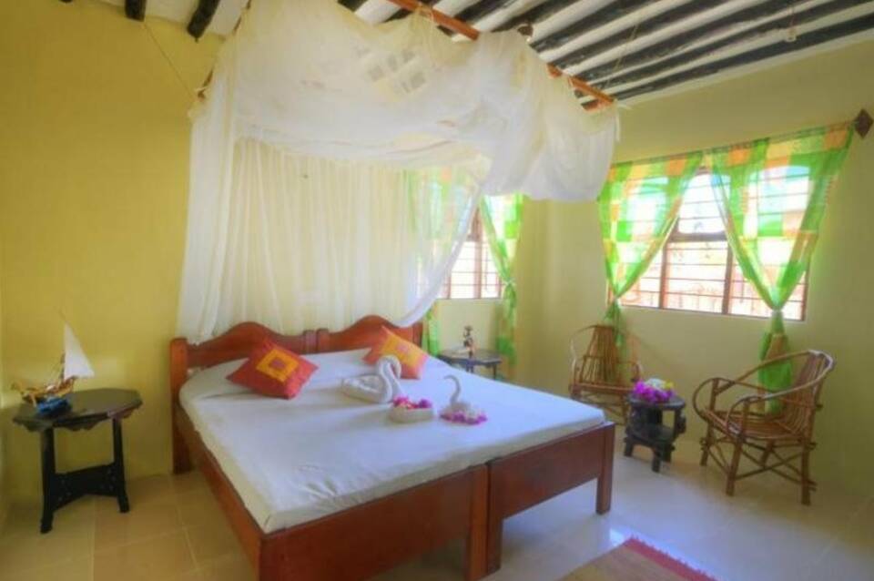 Paradise Beach Resort 3