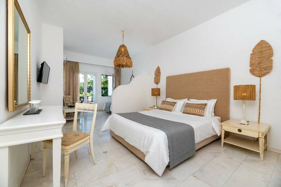 Amaria Beach Resort 5