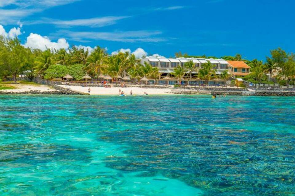 Le Peninsula Bay Beach Resort & Spa 4