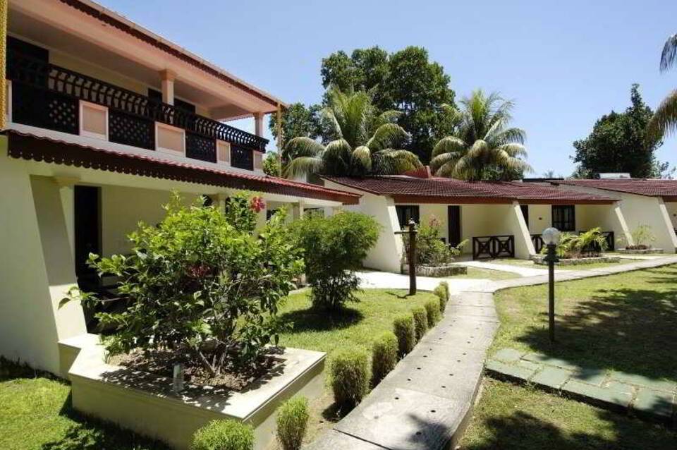 Berjaya Praslin Resort 1