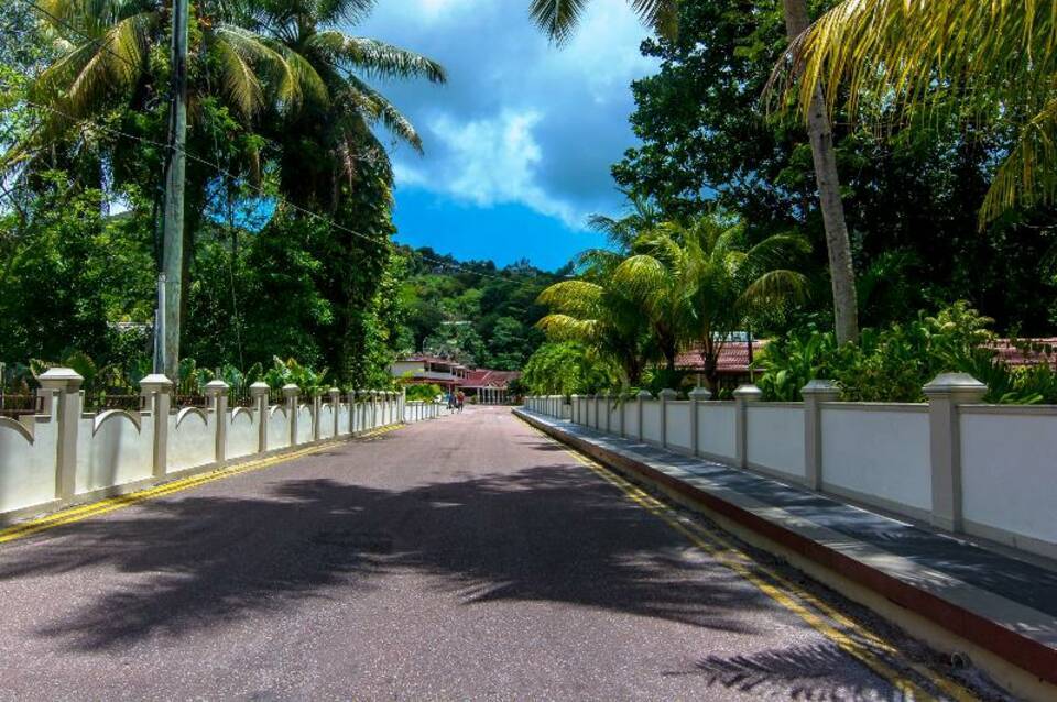 Berjaya Praslin Resort 3