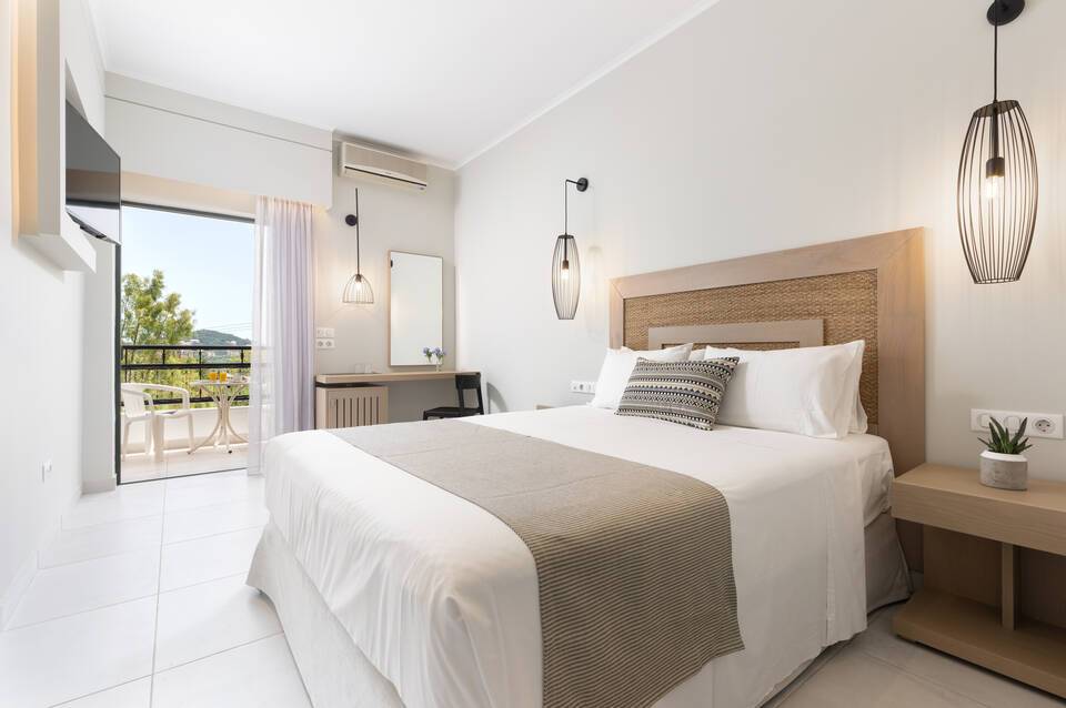 Paradise Hotel Corfu 5