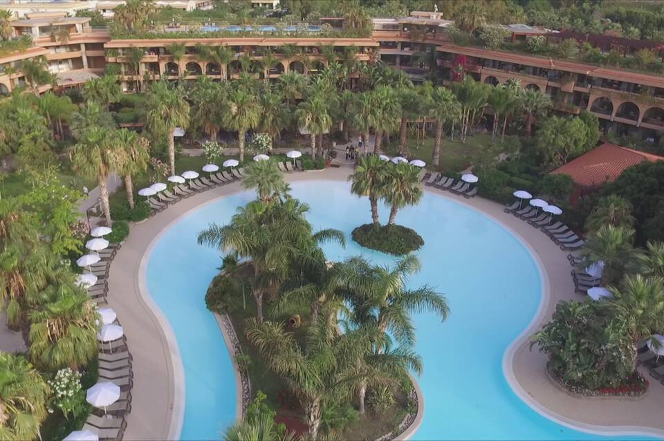 Acacia Resort 3