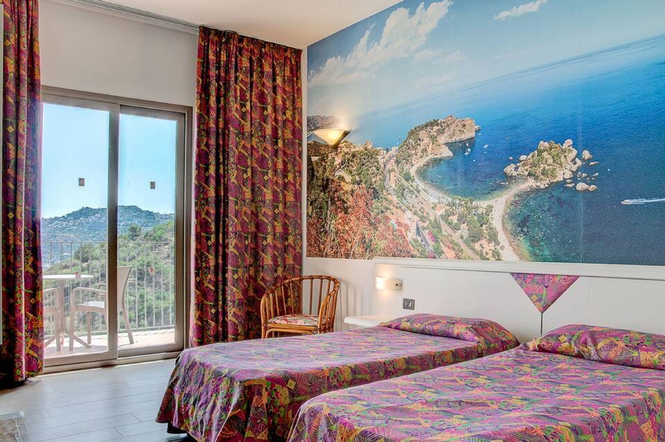 Hotel Antares 3