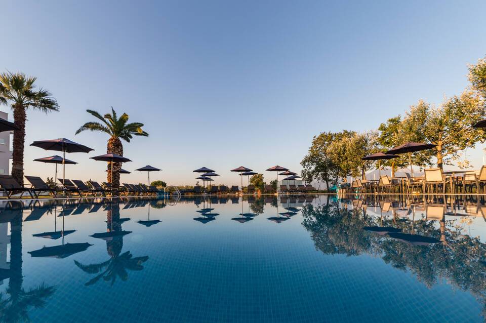 Mythic Summer Hotel  1