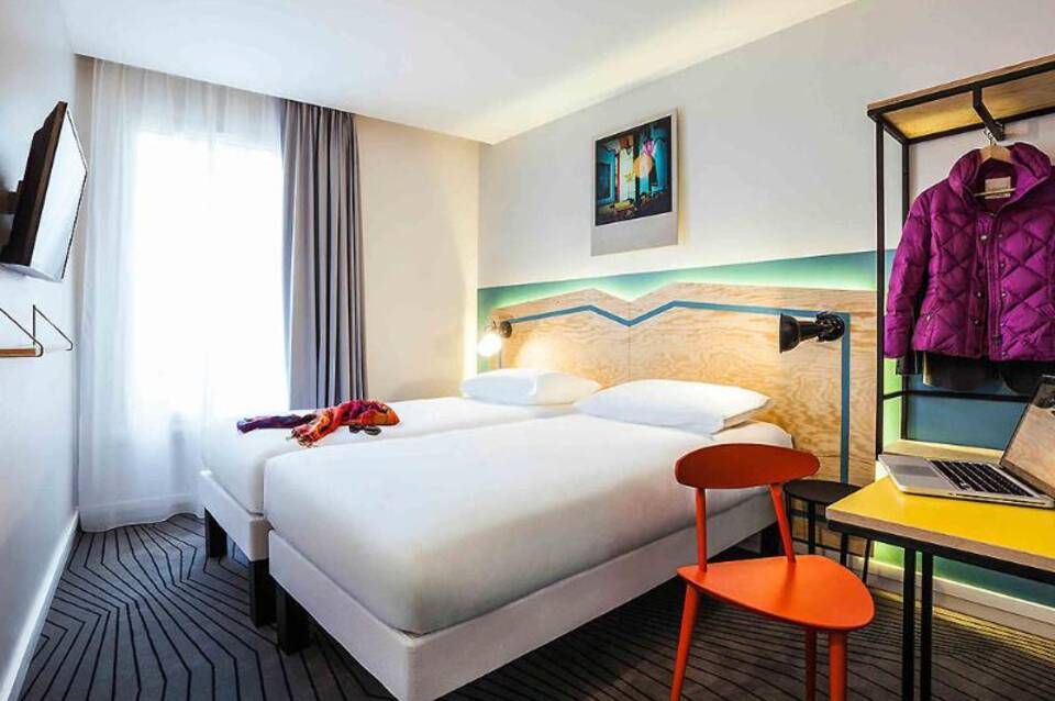 ibis Styles Paris Nation Porte de Montreuil Hotel 1