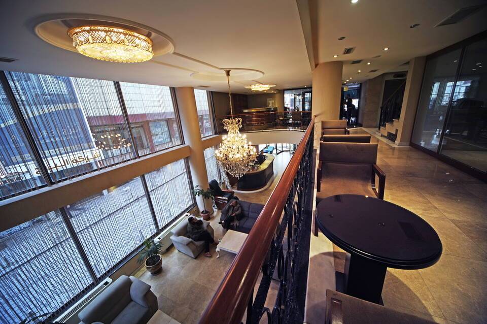 The Parma Hotel Downtown 3