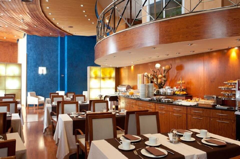 Hotel Garbí Mil·lenni 4
